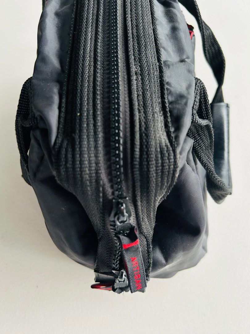 Artisan Shoulder Bag (Category: Luxury Bags & Wallets) located in Daet. Submitted by cjsurplus (Listing ID 1330843422, Image 3). Description: ⋆｡˚ 𝗔𝗥𝗧𝗜𝗦𝗔𝗡 ˙˖°🧺 ༘ ⋆｡˚ ੈ𑁍༘ᵕ̈ — 10/10 condition ੈ𑁍༘ᵕ̈ — all goods no flaws as in bagong bagoo ੈ𑁍༘ᵕ̈ — dami pwede ilagay ੈ𑁍༘ᵕ̈ — spacious ੈ𑁍༘ᵕ̈ — mamahalin pala ‘to nasa 7k ang brandnew!!🥹 ੈ𑁍༘ᵕ̈ — MANAGE YOUR EXPECTATION UKAY length: 13 width: 9 Mine: ₱1,500 𝓝𝓸𝓽𝓮: 𝗆𝗂𝗇𝖾 𝗇𝗈𝗐, 𝗉𝖺𝗒 𝗍