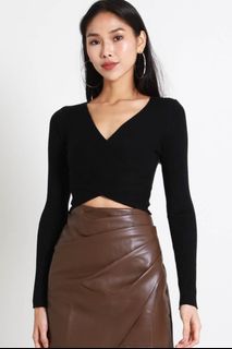 (Category: ) located in . Submitted by shopptillyoudropp (Listing ID 1330832931, Image 1). Description: .