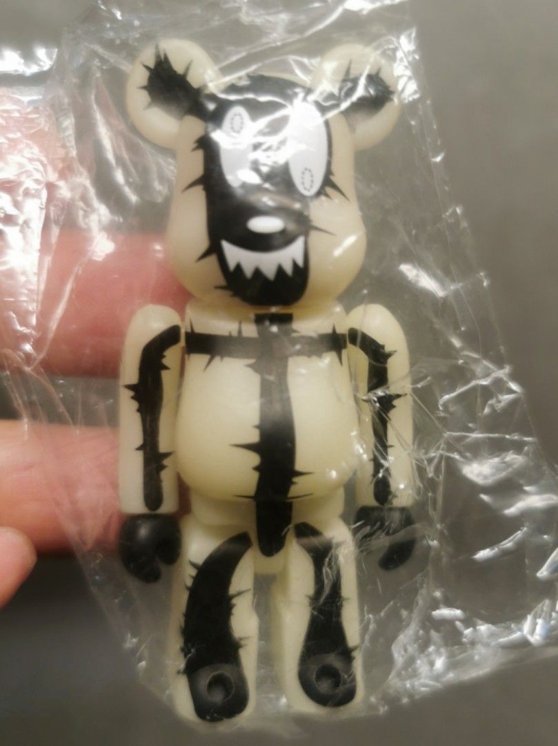 Bearbrick 100, 400 et 1.000%: Guide des tailles