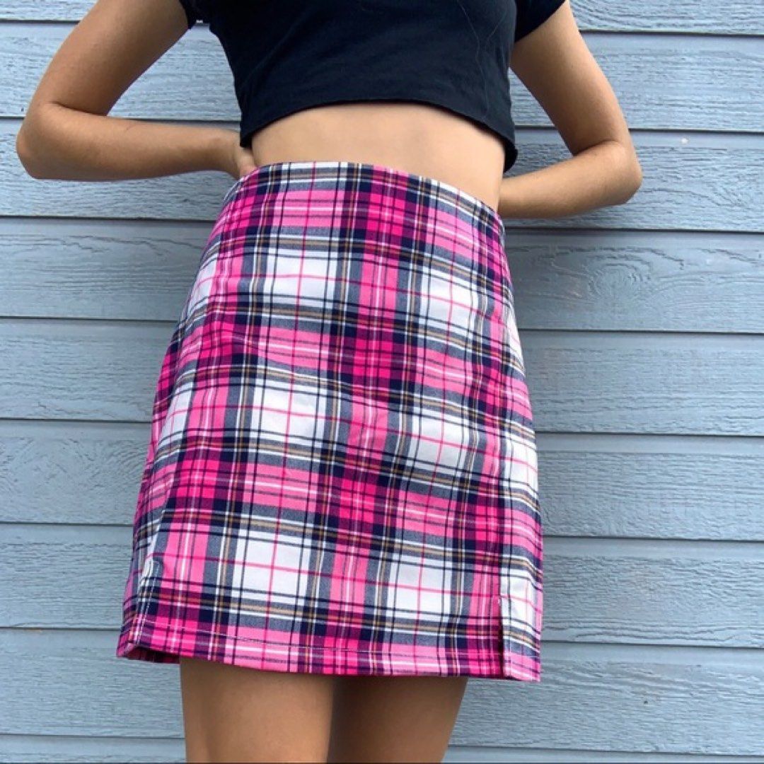 Brandy Melville Cara Skirt Hot Pink