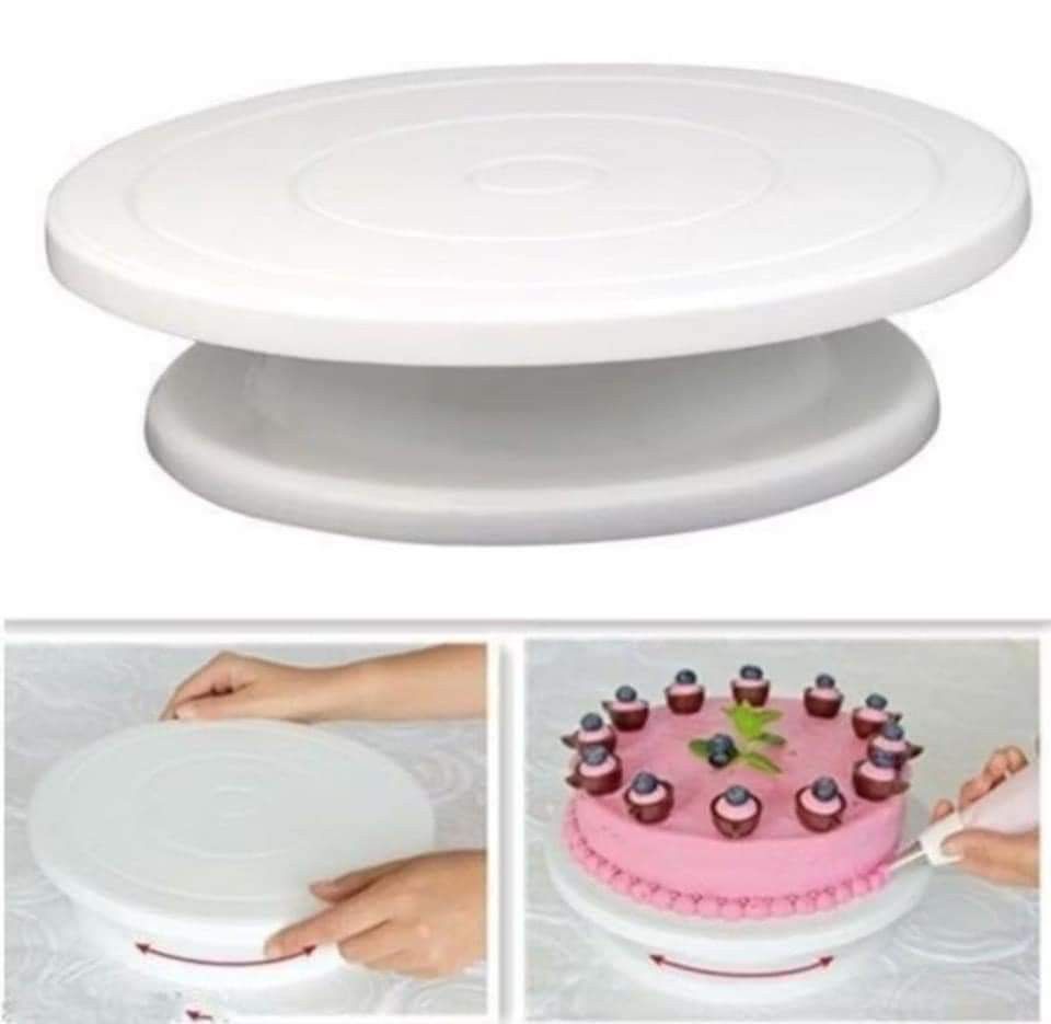 Cake stand (Category: Bakeware) located in Manila. Submitted by yzlshop (Listing ID 1330816280, Image 2). Description: Same day delivery via Lalamove Location: Manila Mop: Cod/Gcash payment.