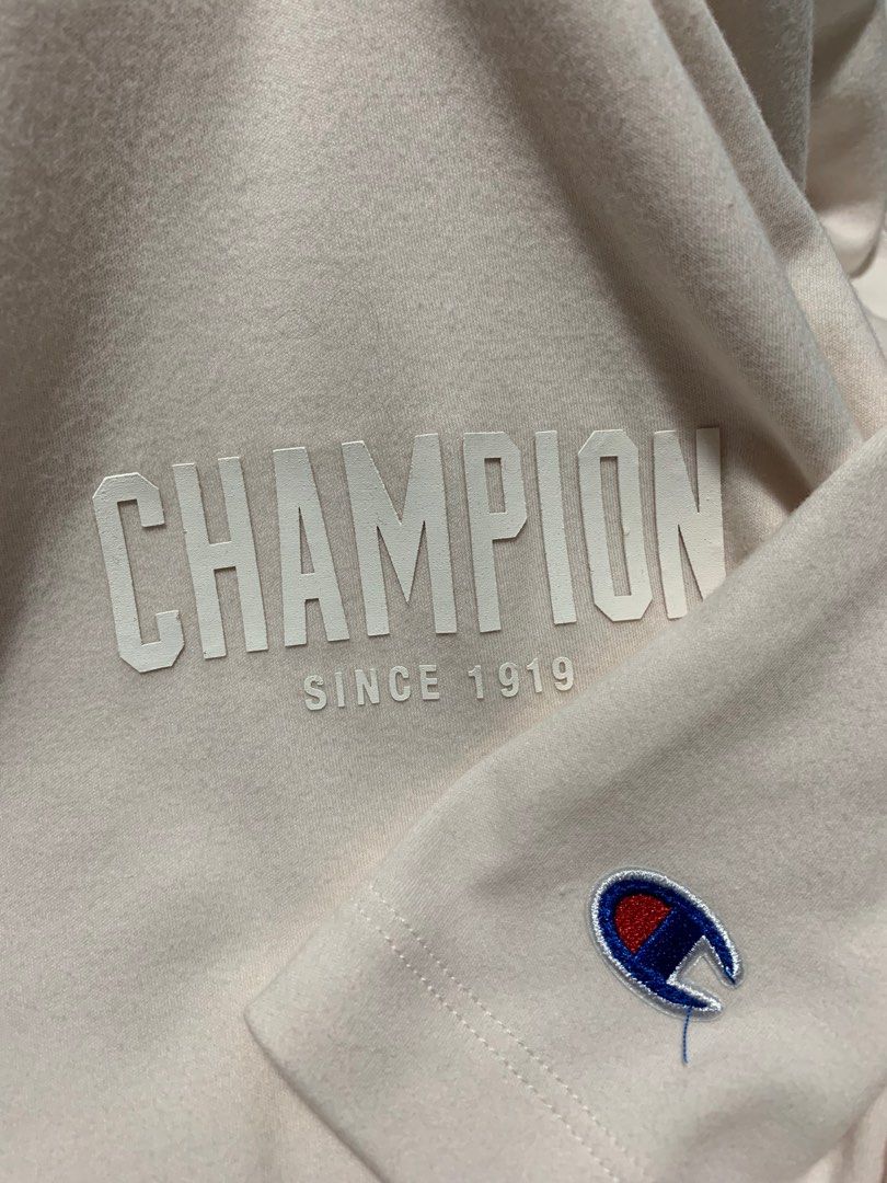 Champion Tee (Category: Tshirts & Polo Shirts ) located in Baguio. Submitted by 25thlu (Listing ID 1330833926, Image 3). Description: Champion Tee Pink Authentic Size M Like Rubberized Print 10/10 BNEW .