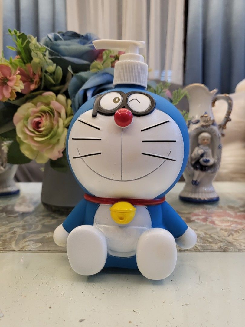 Doraemon 3D Hand Soap/Lotion Dispenser (Category: Bath) located in San Fernando. Submitted by jpmarketplace2023 (Listing ID 1330777270, Image 1). Description: 💚 All items are authentic from Japan. 💛 MOP: GCash (❌️ GCash Protect) 🩵 MOD: LBC only (❌️ S. Checkout, COD, COP) 💙 Meet-up: Vista Mall, San Fernando, Pampanga 💜 All items are on-hand. 🧡 First to pay gets the item first. ❤️ Breakable items are packed with care and caution. Seller will 