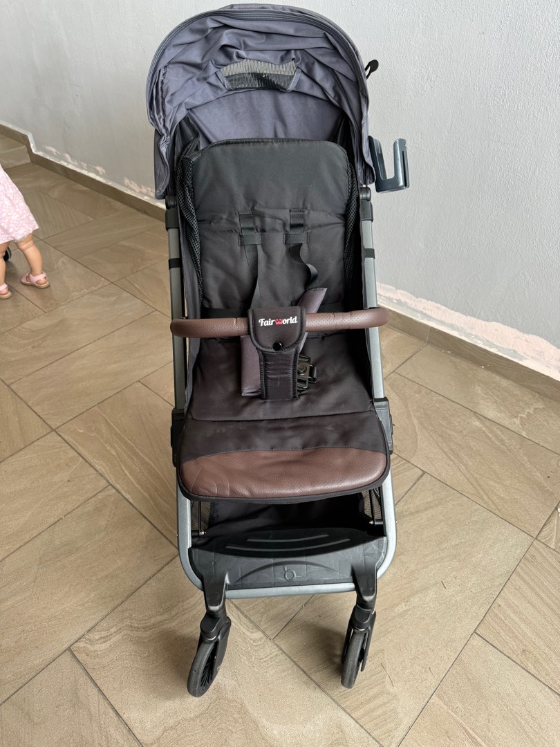 Fairworld stroller q1 top