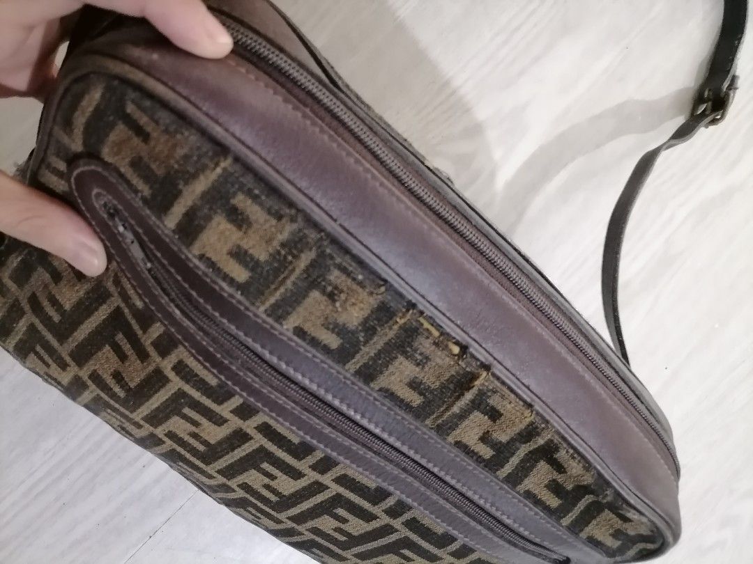 Fendi Project Bag (Category: Luxury Bags & Wallets) located in Naga. Submitted by mrwisethrifter (Listing ID 1330731453, Image 3). Description: Genuine Leather Material Loob.