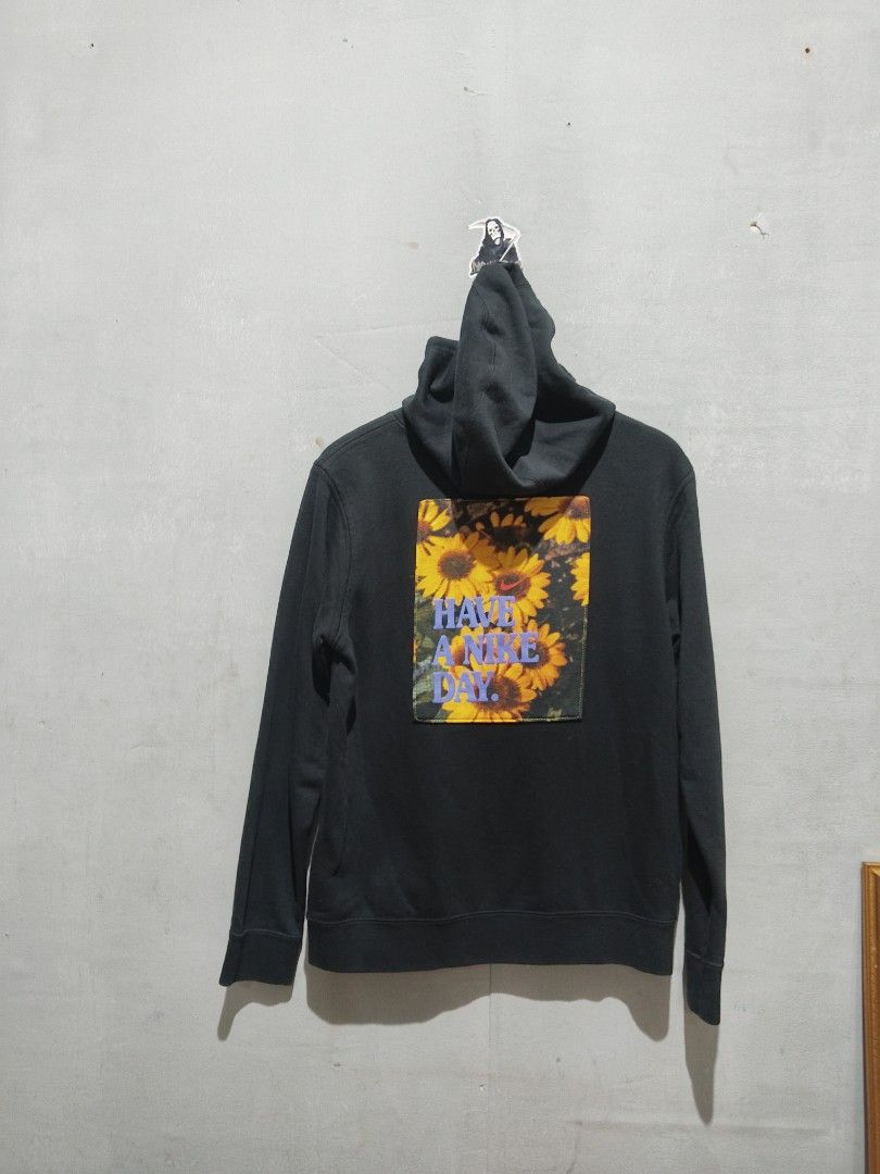 HOODIE NIKE HAVE A NIKE DAY Fesyen Pria Pakaian Baju Luaran di Carousell