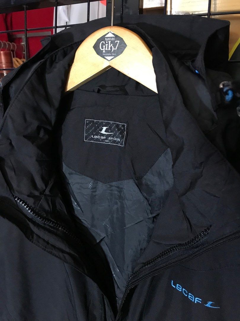 Jaket outdoor lecaf gorpcore, Fesyen Pria, Pakaian Baju Luaran