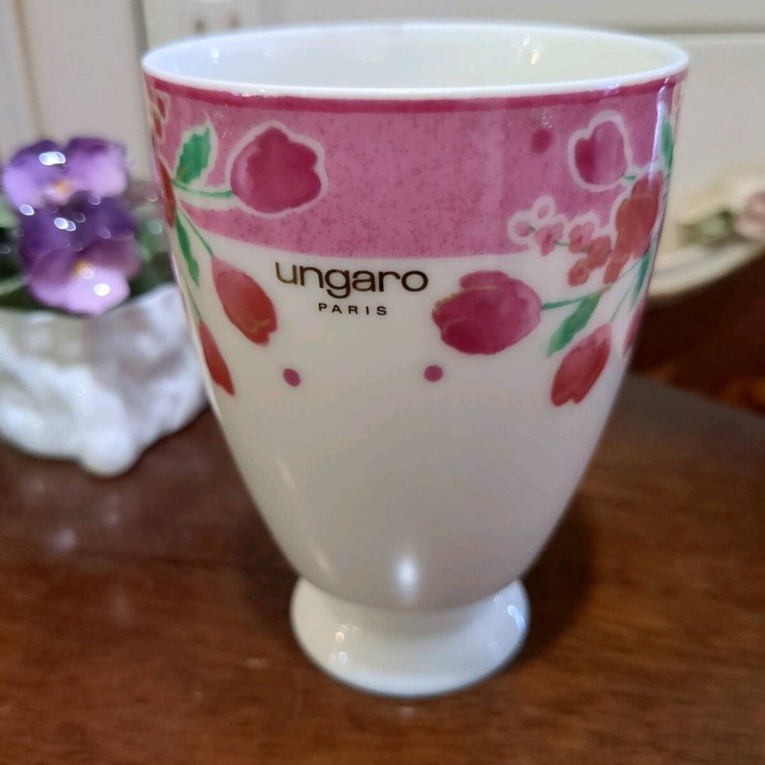 Japan Ungaro cup (Category: Other Kitchenware & Tableware) located in Imelda. Submitted by japansurpluscollection (Listing ID 1330812643, Image 1). Description: Japan Surplus.