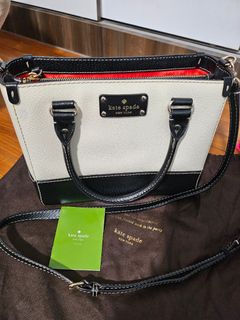 (Category: ) located in . Submitted by allmustclear (Listing ID 1330764727, Image 1). Description: .