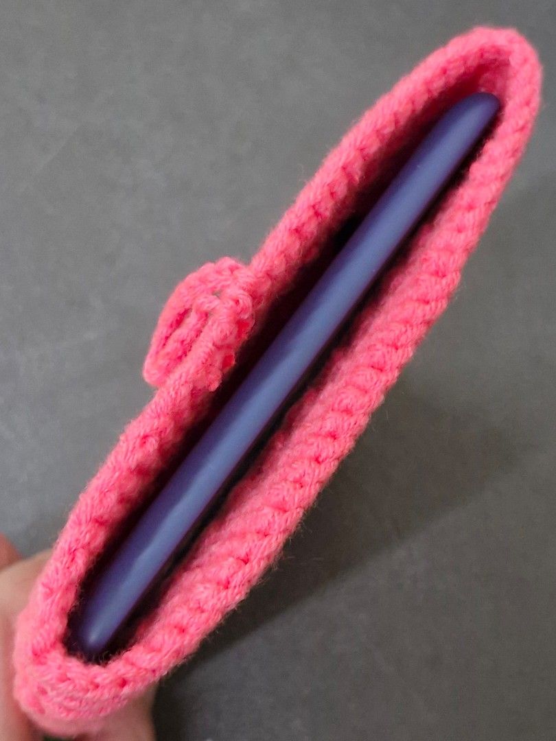 Kindle Crochet Sleeve Watermelon (Category: E-Readers) located in Paranaque City. Submitted by mi_artesano_mnl (Listing ID 1330814880, Image 3). Description: Handmade Crochet Kindle Sleeve! Protect your Kindle in style with this beautiful, handmade crochet sleeve. Features: Soft, durable yarn for maximum protection Unique, eye-catching designs Lightweight and portable Ideal for book lovers on the go! price starts at 250 for 6.2x4.3" sleeve(kindle
