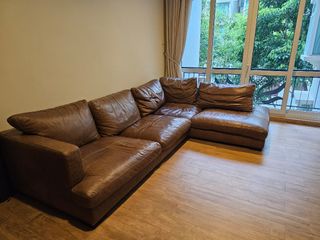 (Category: ) located in . Submitted by masaballlet (Listing ID 1330798345, Image 1). Description: .