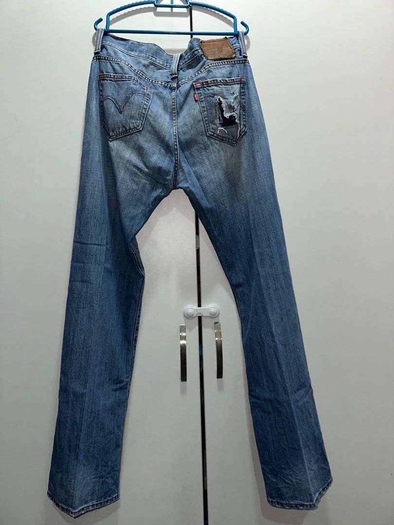 Levi s Premium 35 Waist 44.5 Length