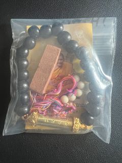 (Category: ) located in . Submitted by goodlucksale (Listing ID 1330760537, Image 1). Description: .