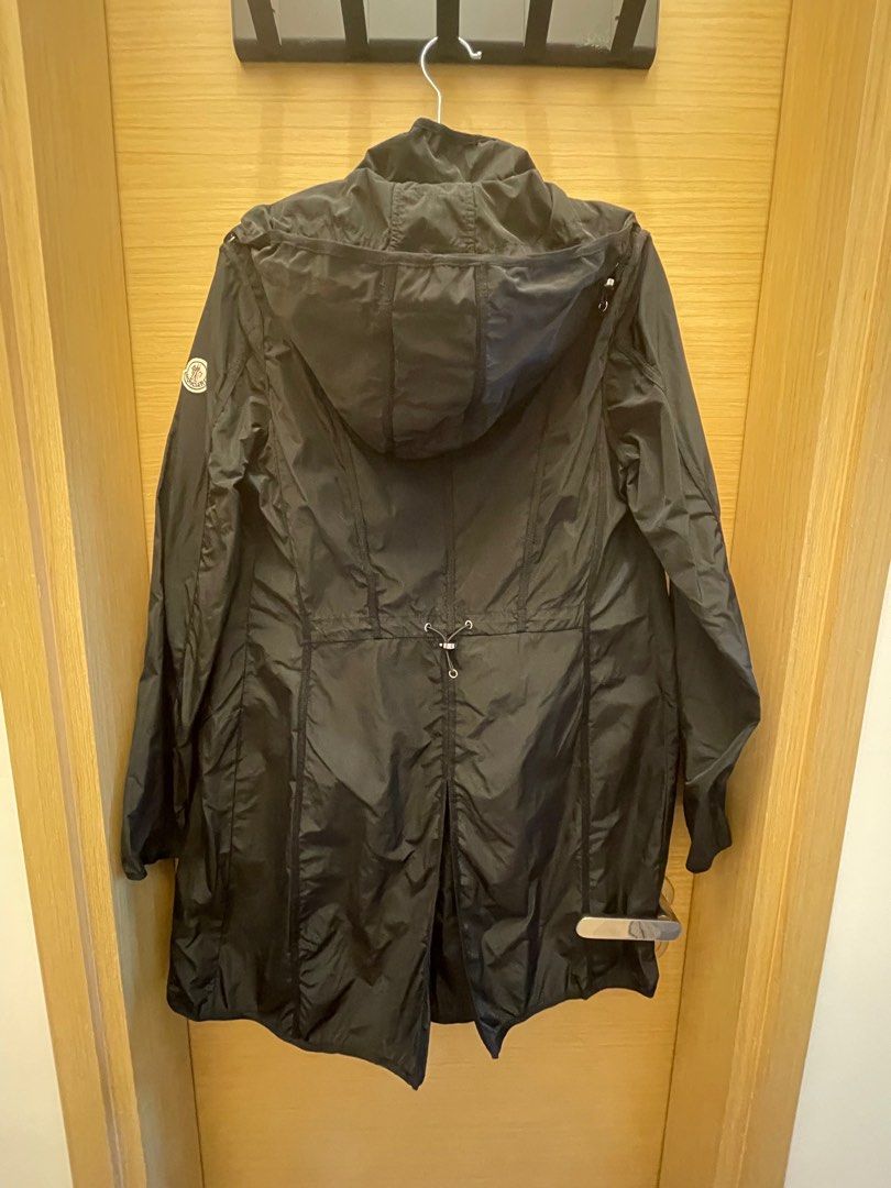 Moncler shell jacket store