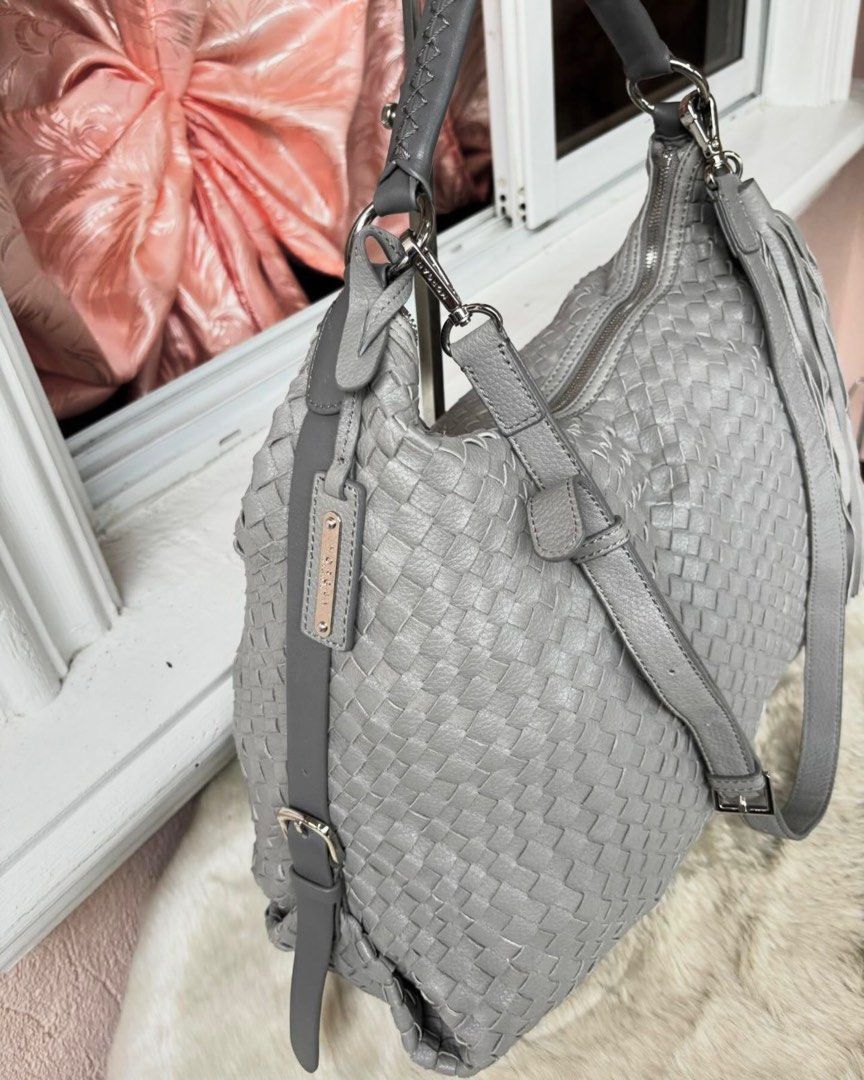 Morgan de toi Paris weaved leather bag (Category: Shoulder Bags) located in Arakan. Submitted by mangaroo (Listing ID 1330776428, Image 2). Description: Authentic Morgan de Toi Paris 2 way • Like new Weaved genuine leather Fixed Price + Shipping Fee.