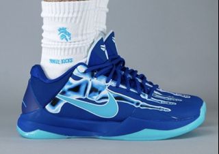 (Category: ) located in . Submitted by that_snkrs_guy (Listing ID 1330800749, Image 1). Description: .
