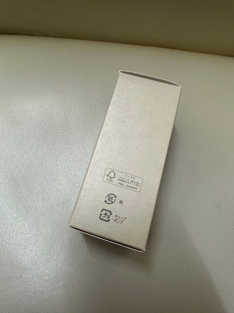 RMK Liquid Foundation Flawless Coverage (shade 100) 30mL, 美容＆個人護理, 健康及