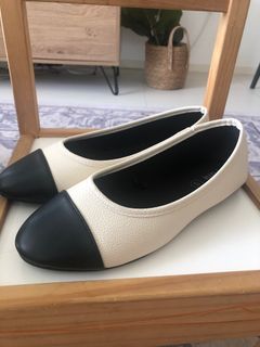 (Category: ) located in . Submitted by rpratiwi22 (Listing ID 1330727084, Image 1). Description: .