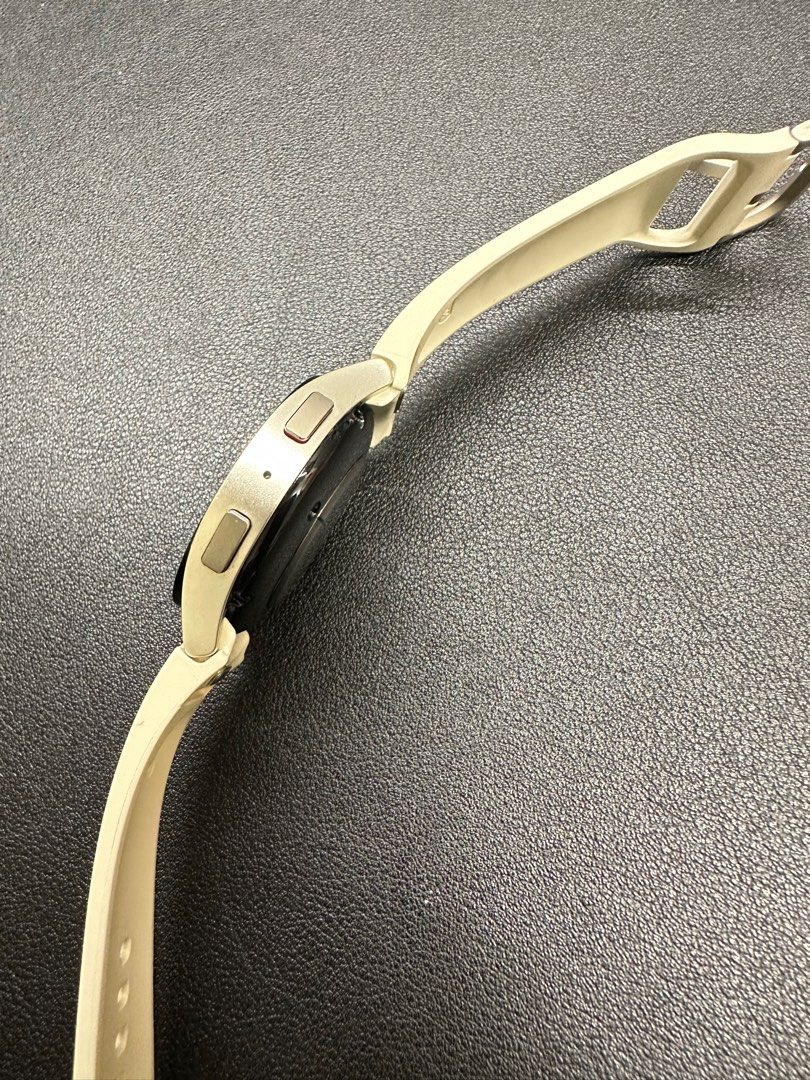 Samsung Galaxy Watch 6 40mm, Mobile Phones & Gadgets, Wearables & Smart