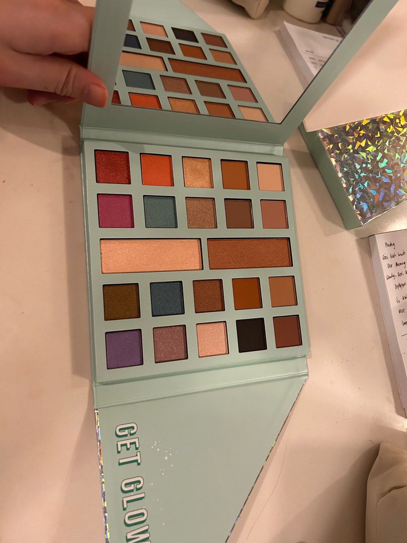 Sephora Glacial Glow Palette (Category: Makeup) located in Quezon City. Submitted by declutterwithanjc (Listing ID 1330829929, Image 2). Description: Limited edition; Brand new .