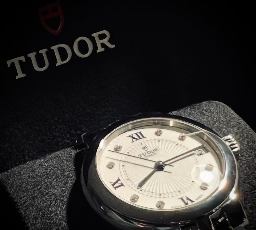 Tudor black bay 41 airasia outlet