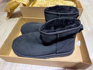 （分類：）位於 。 由 michrisie 提交（商品編號 1330748601，圖片 1）。簡介： 。