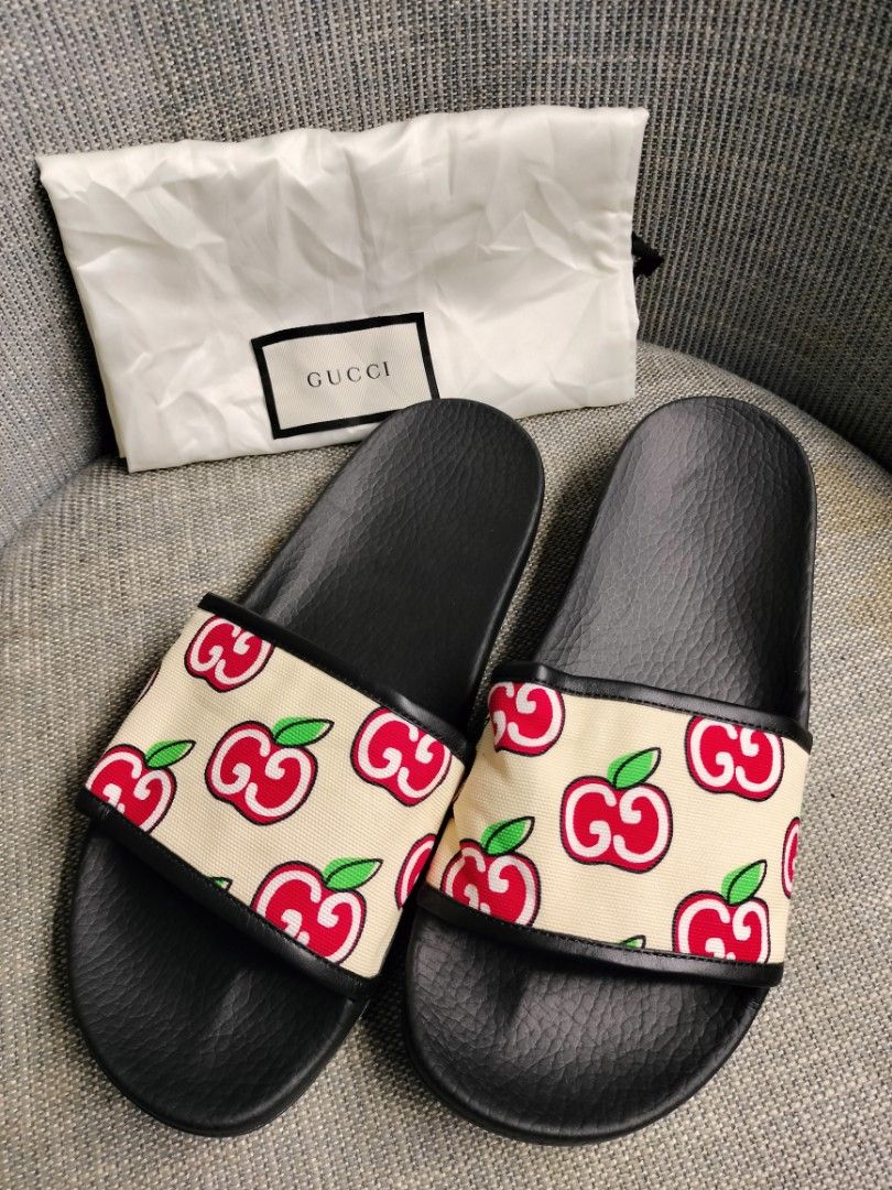 Gucci flip flops for sale store