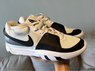 (Category: ) located in . Submitted by sneaker_plug_824 (Listing ID 1330745497, Image 1). Description: .
