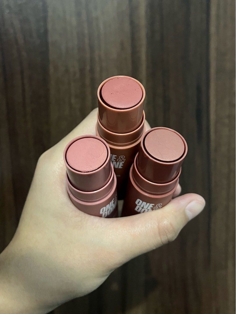 Vice Co. One and Done Stick in Dawnish (Category: Makeup) located in Quezon City. Submitted by rosepresso (Listing ID 1330768063, Image 3). Description: Php 129.00 Srp: 395.00 See swatches of shades (top to bottom): Peony, Sunfleck, Dawnish Available Shade: Dawnish.