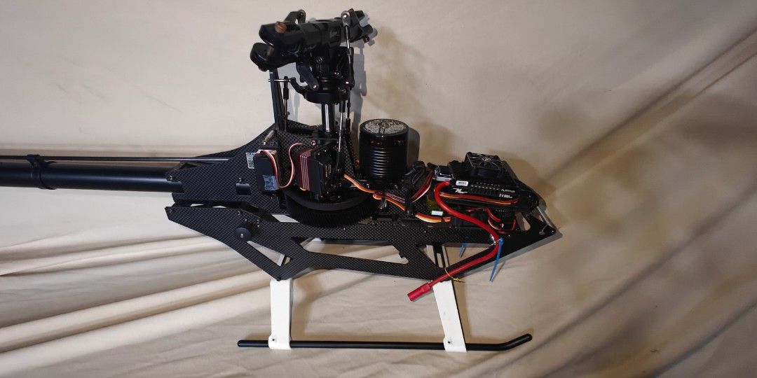 XL 7 00 V2 specter kits, Hobbies & Toys, Toys & Games on Carousell