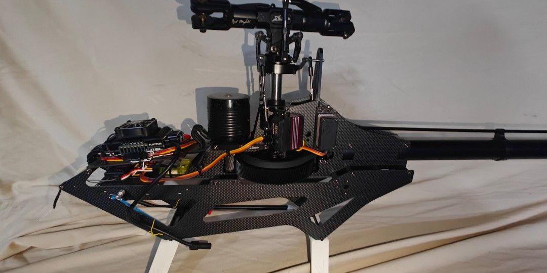 XL 7 00 V2 specter kits, Hobbies & Toys, Toys & Games on Carousell