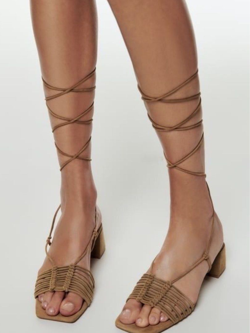 ZARA LEATHER SANDAL W/ LOW HEEL AND TIE SEPATU BOHEMIAN BOHO LACE