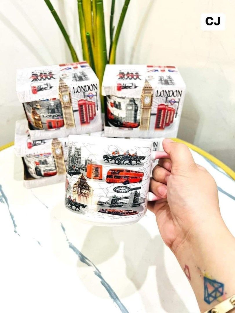 2pc London Coffee Mug (Category: Coffee & Tea Tableware) located in Caloocan City. Submitted by onlineshoppersph (Listing ID 1330977809, Image 2). Description: ✅100% Brand New ✅Good Quality Cash On Deliver - Metro Manila - Delivery Fee/Handling Fee shouldered by BUYERS - DF/HF depends on BUYERS Location Thank You.