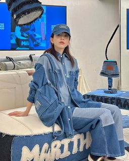 （分類：）位於 。 由 kr.girls__ 提交（商品編號 1330907504，圖片 1）。簡介： 。
