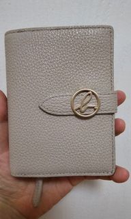 （分類：）位於 。 由 hochinghcs 提交（商品編號 1331018044，圖片 1）。簡介： 。