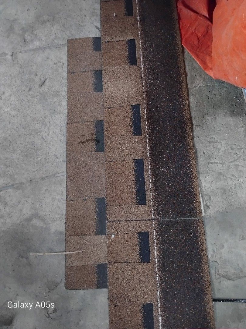 Asphalt shingles (Category: Construction & Building Materials) located in San Mateo. Submitted by dessertmineenterprises1702 (Listing ID 1330881944, Image 2). Description: .