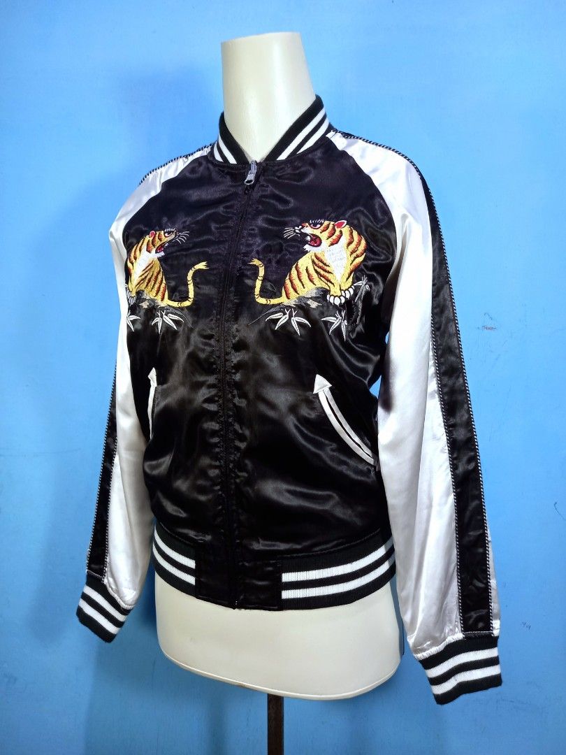 AVIREX Sukajan Tiger Embroidery Logo Reversible Women Jacket