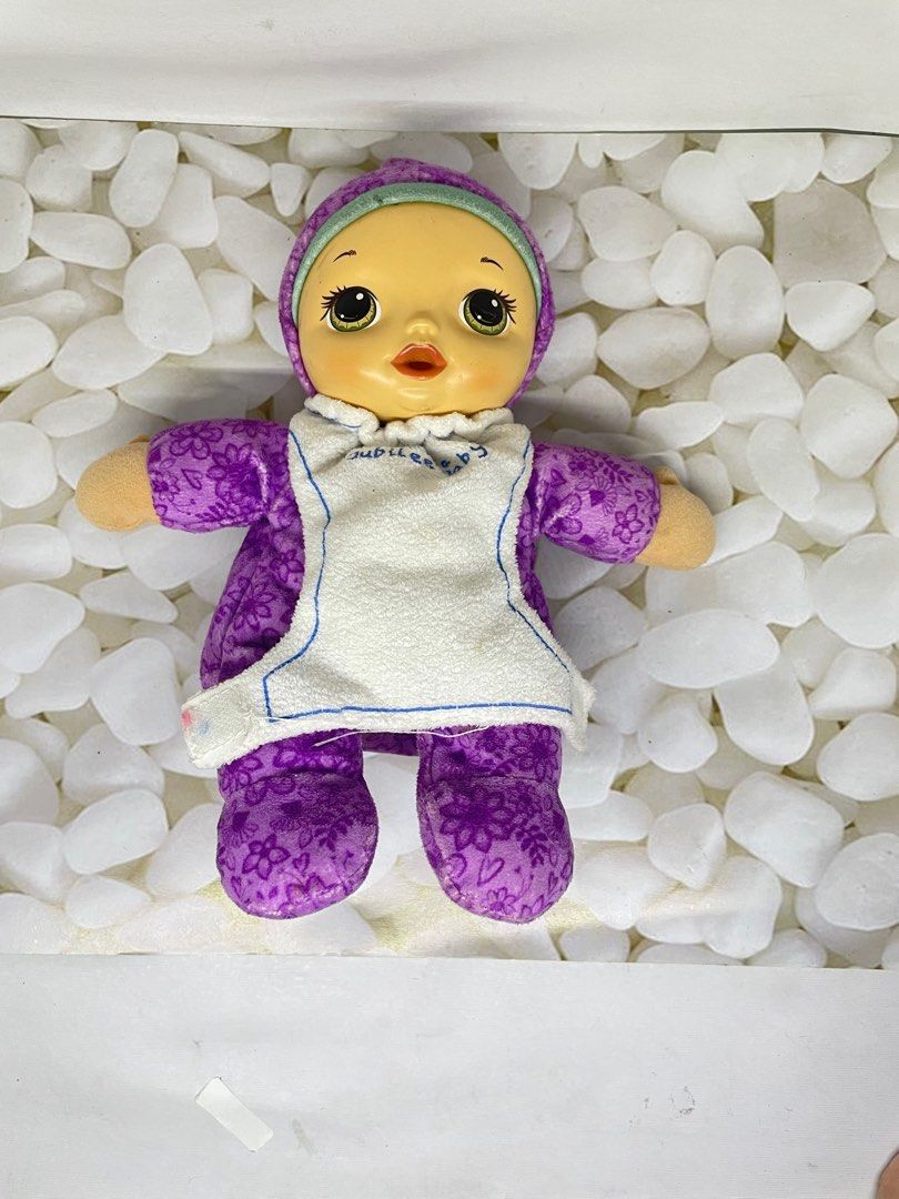 BABY ALIVE Baby Alive Love My Blankie Baby Brunette preloved Toys Collectibles Mainan di Carousell
