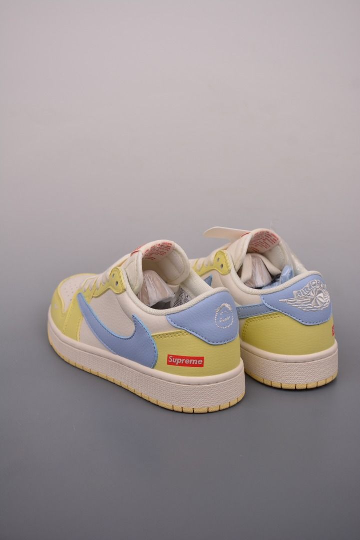 Brand New Travis Scott x Jordan x Supreme x Fragment, Women's