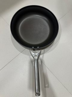(Category: ) located in . Submitted by jazz.shop (Listing ID 1331017682, Image 1). Description: .