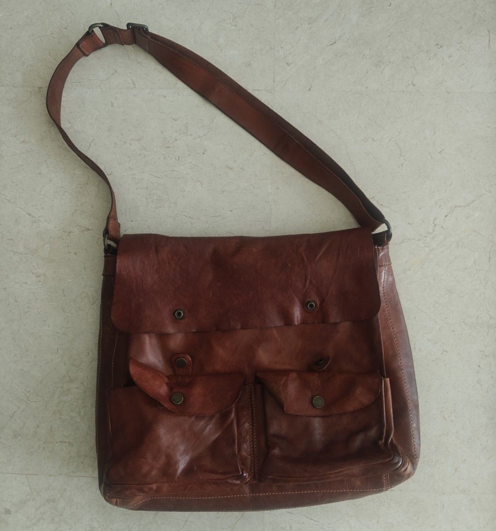 Campomaggi mens bags hotsell