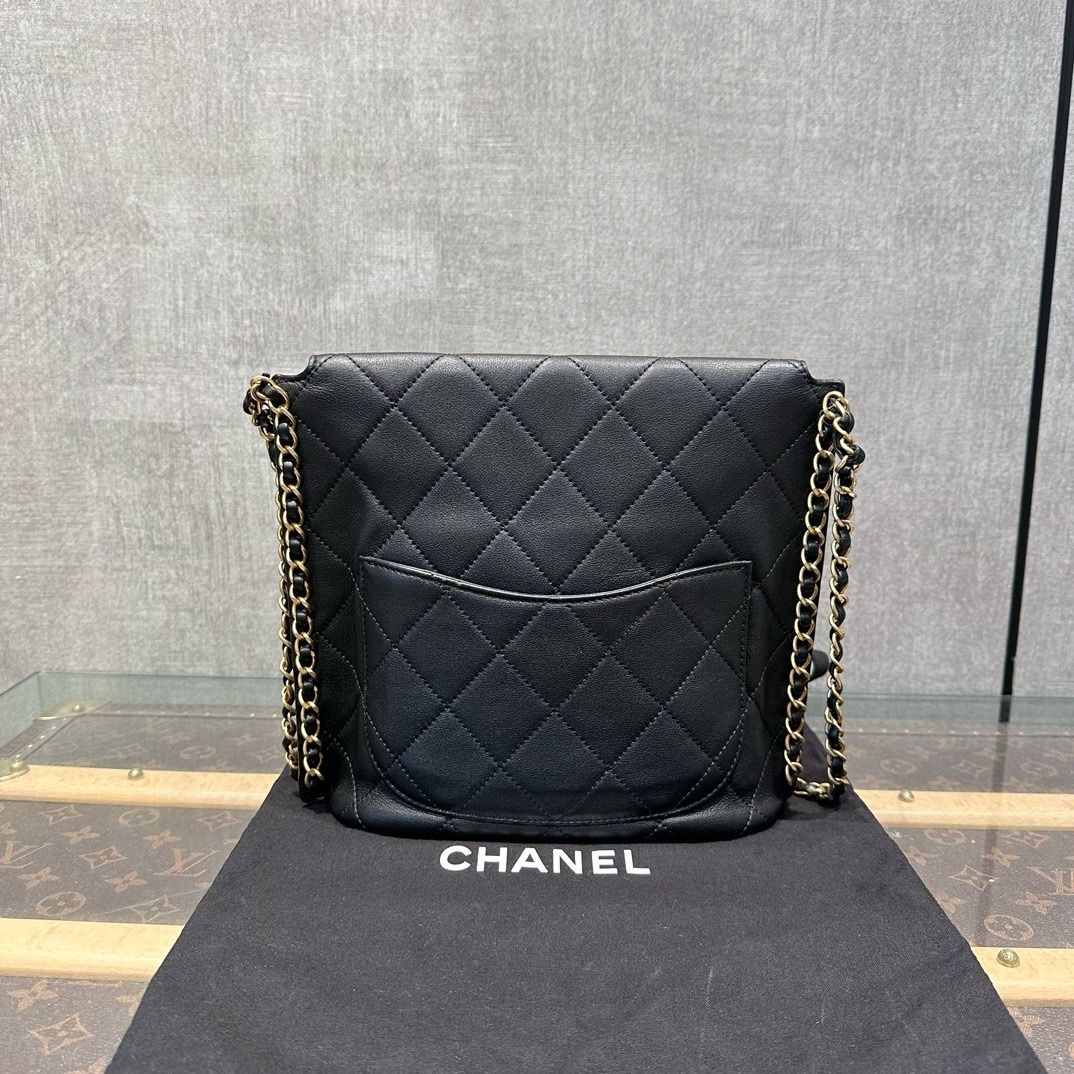 Chanel 21SS Flap Hobo Bag in Black