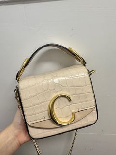 （分類：）位於 。 由 1983.99 提交（商品編號 1331030346，圖片 1）。簡介： 。