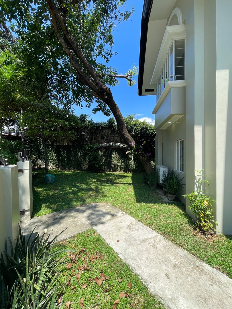 (Category: ) located in . Submitted by sacho_lacson.REMAXUnlimited (Listing ID 1330915282, Image 1). Description: .