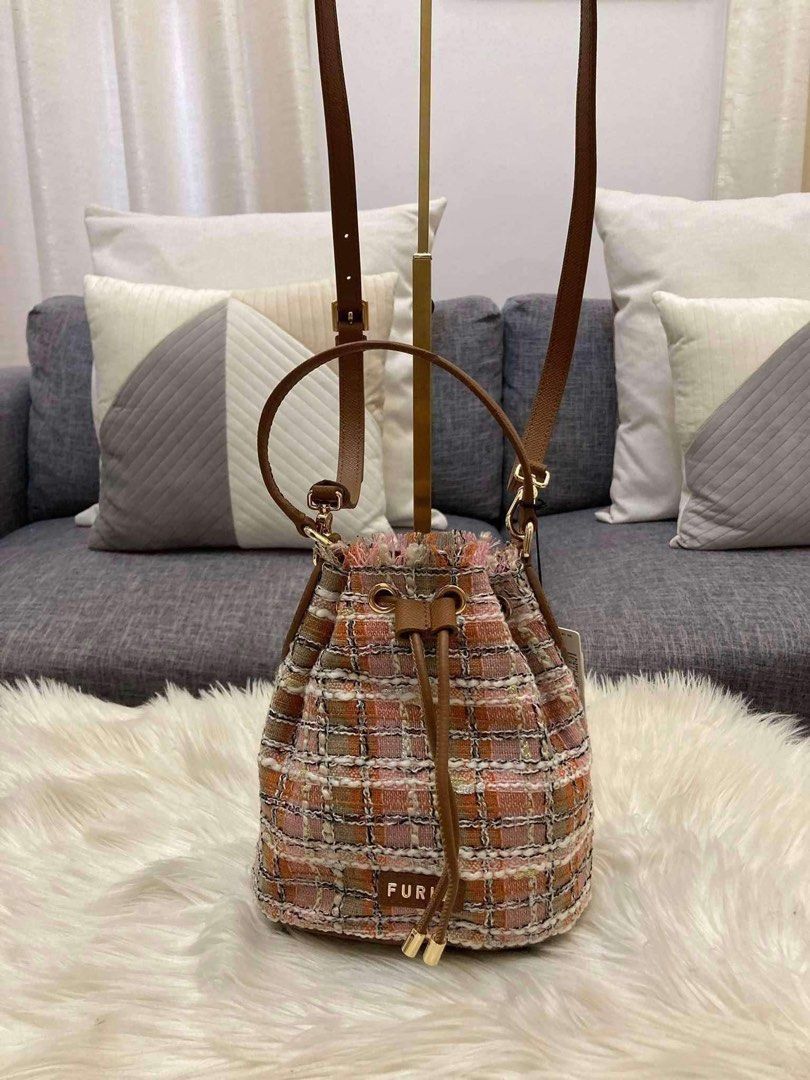 Furla Clio Mini Textured Bucket Bag (Category: Luxury Bags & Wallets) located in Manila. Submitted by an.g_ (Listing ID 1331055967, Image 2). Description: .