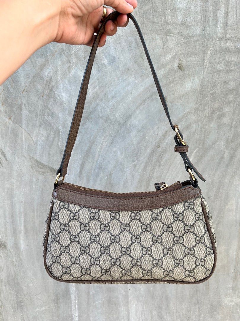 Gucci hand purse hotsell