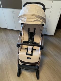 （分類：）位於 。 由 scscsc1111 提交（商品編號 1330938445，圖片 1）。簡介： 。