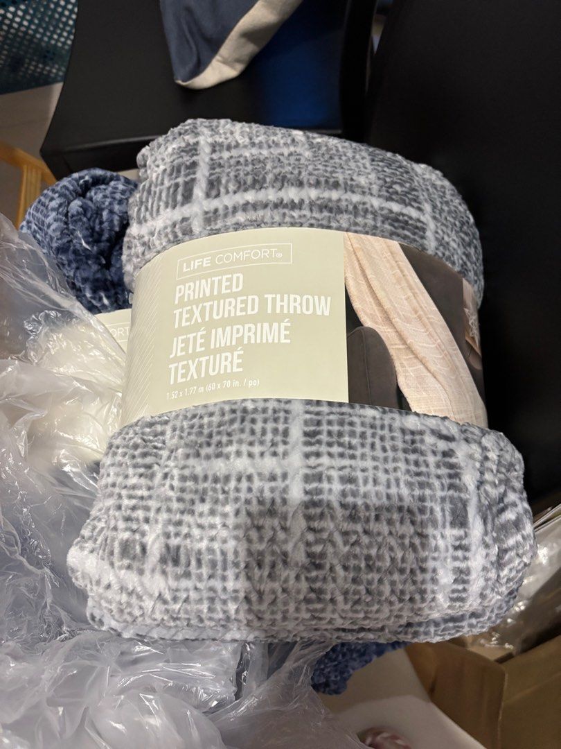 Life comfort printed textured throw outlet