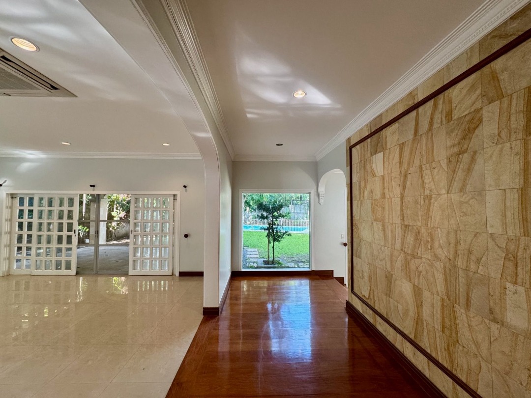 (Category: ) located in . Submitted by sacho_lacson.REMAXUnlimited (Listing ID 1330977776, Image 1). Description: .