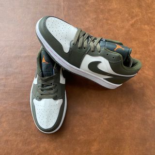 (Kategori: ) berada di . Dikirim oleh tarasneakers_id (ID iklan 1330979345, Gambar 1). Deskripsi: .